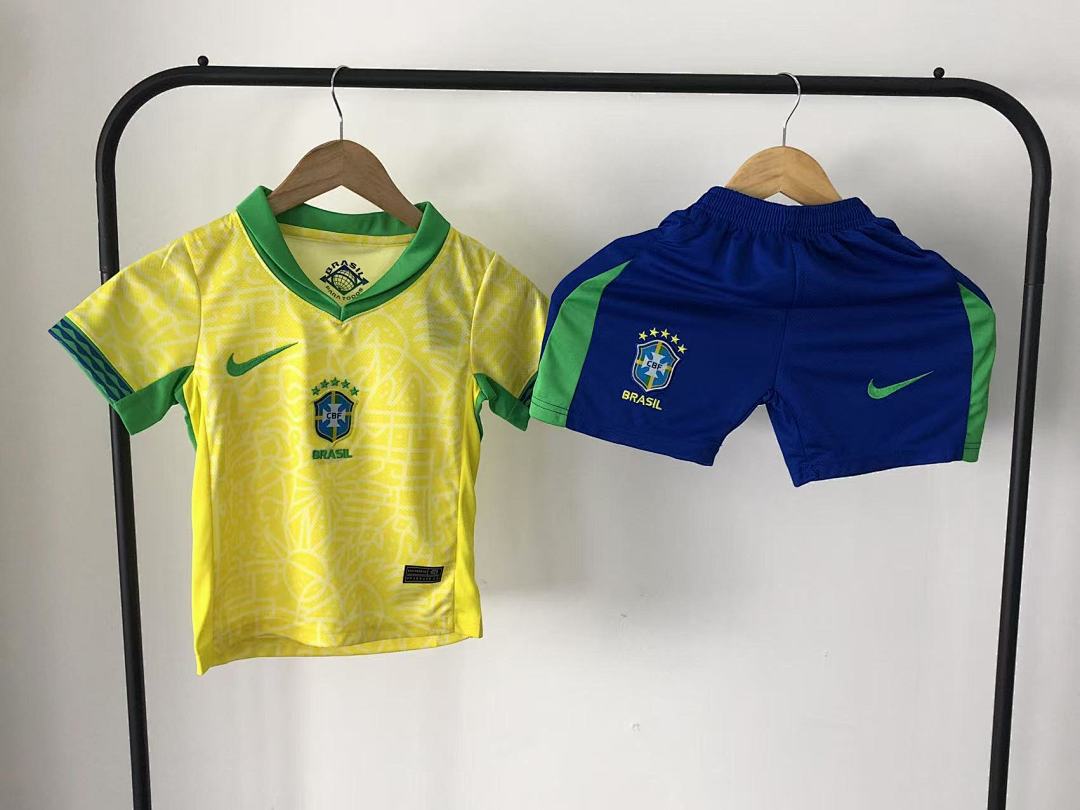 Chanel 68 FOOTBALL CHILD T-SHIRT - Image 26
