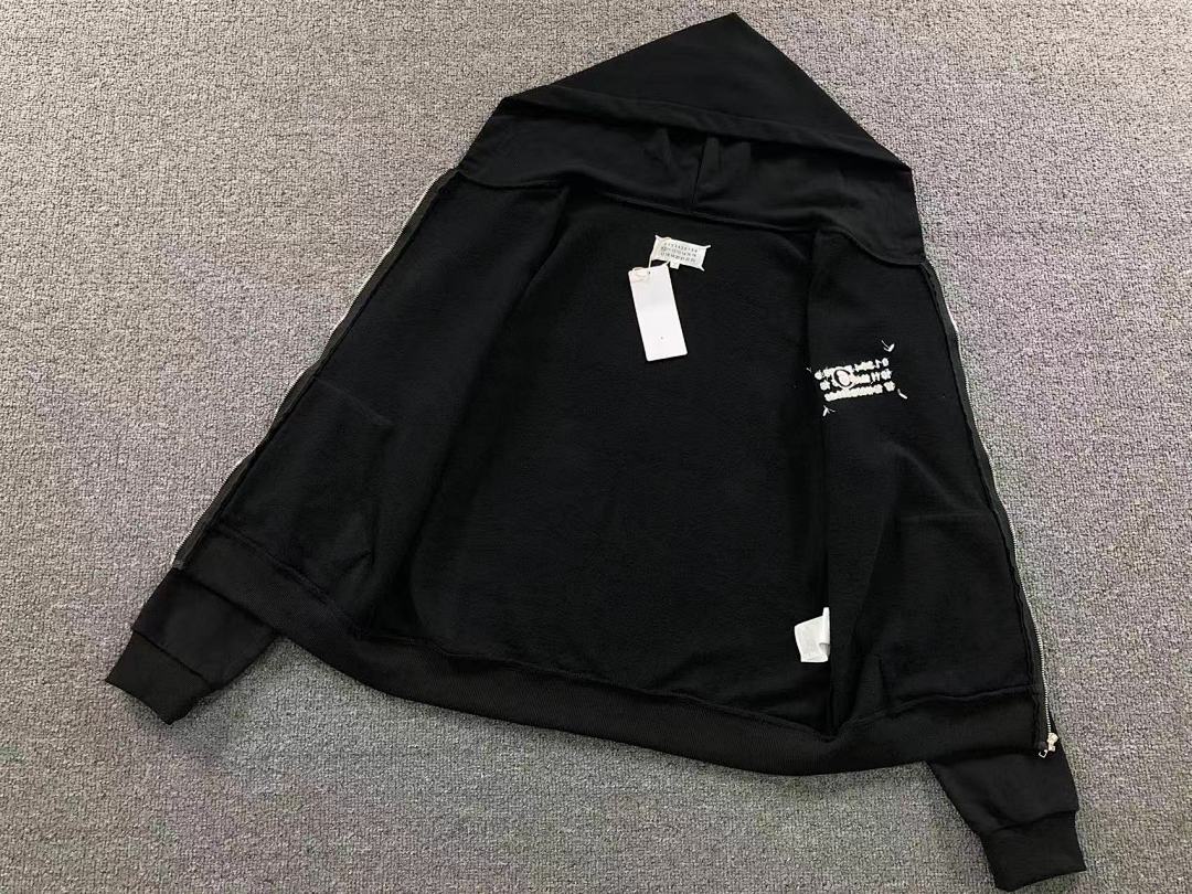 On Running 168 MAISON MARGIELA HOODIE 5123019162 (Im 170Cm 60Kg I Wear Size 44 In The Phot) - Image 23