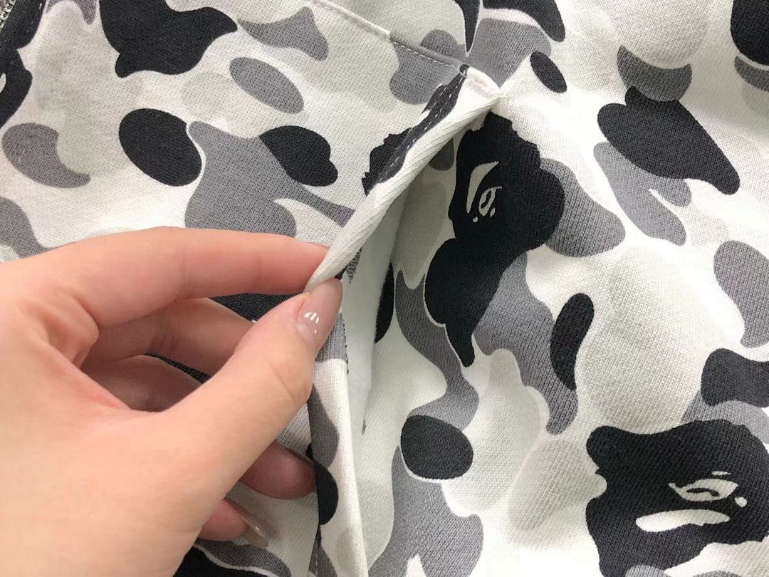 Bape 298 BAPE HOODIE 312200211 (Im 170Cm 57Kg I Wear sizeM In The Phot) - Image 25