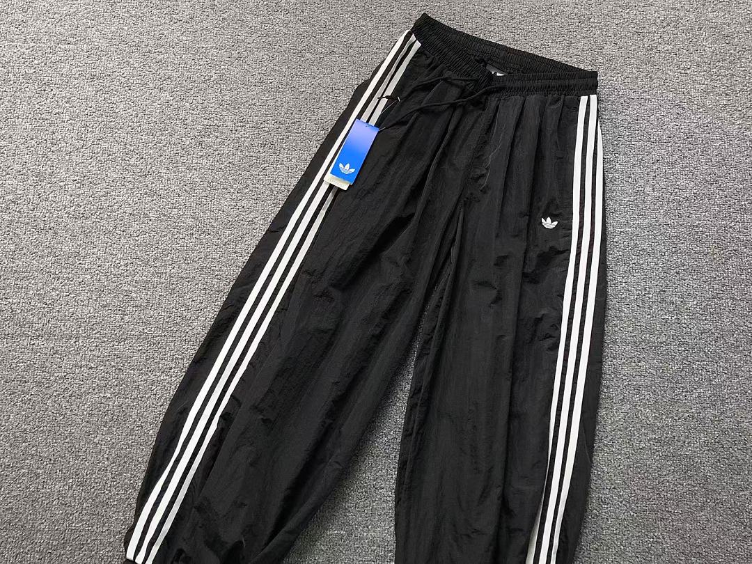Adidas 118 A⭐I⭐AS TROUSERS FEMAIE - Image 9