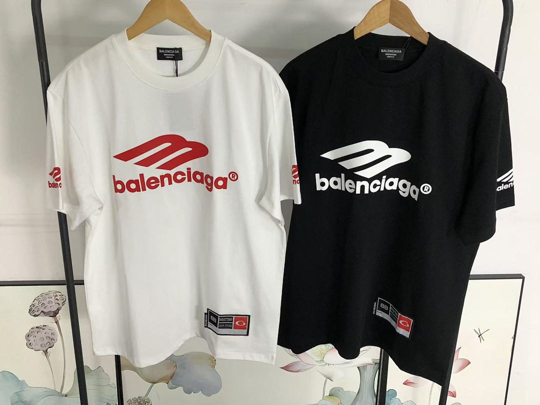 Balenciaga 165 B⭐L⭐⭐⭐IA⭐A T-SHIRT 2203181705 (Im 170Cm 60Kg I Wear Size M In The Phot) - Image 27