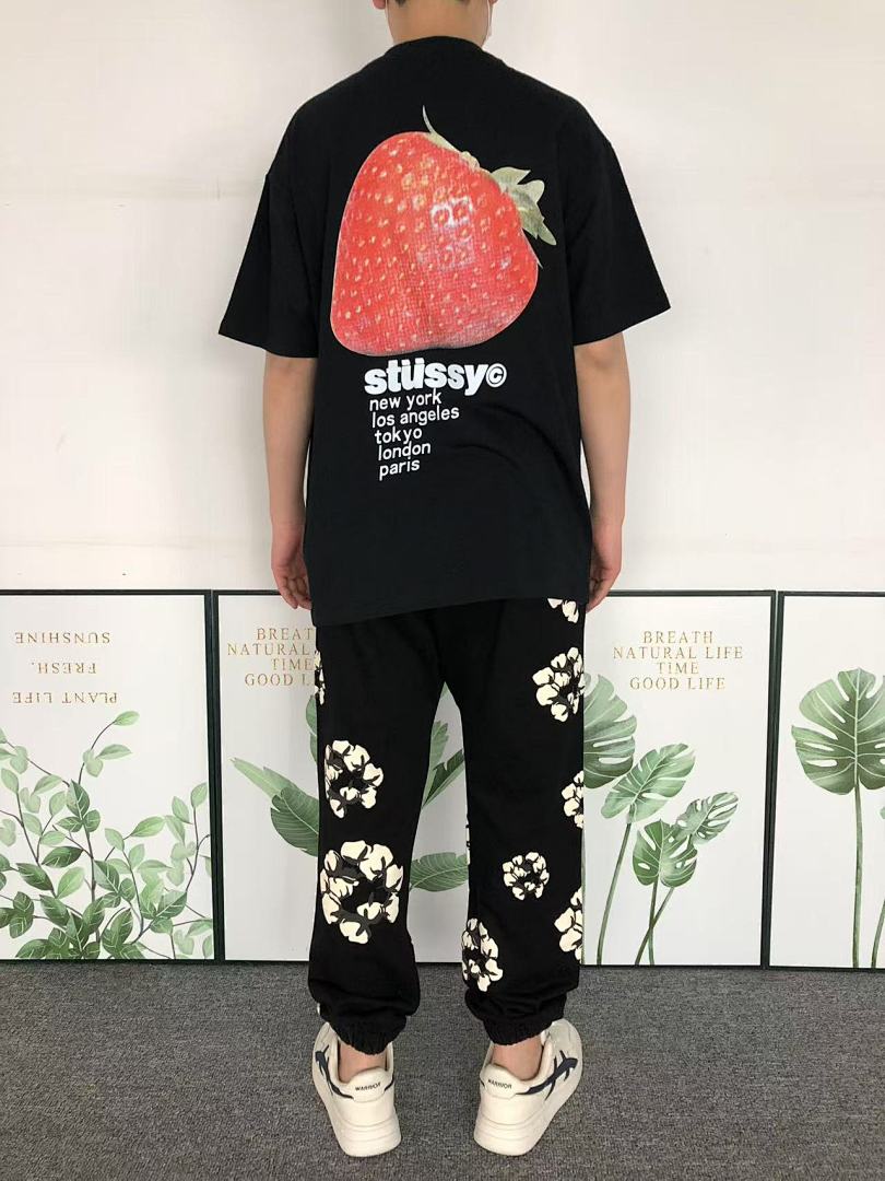 Stussy 85 STUSSY T-SHIRT 3104090231 Im 170Cm 60Kg I Wear Size L In The Phot - Image 4