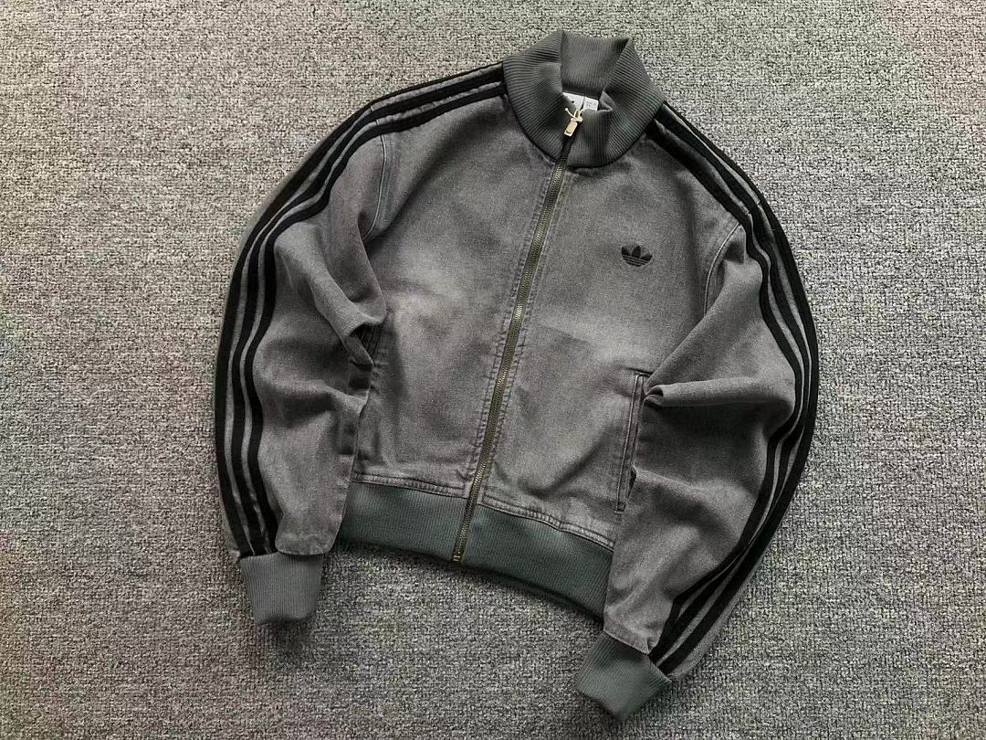 Adidas 188 A⭐I⭐AS JACKET FEMAIE - Image 4