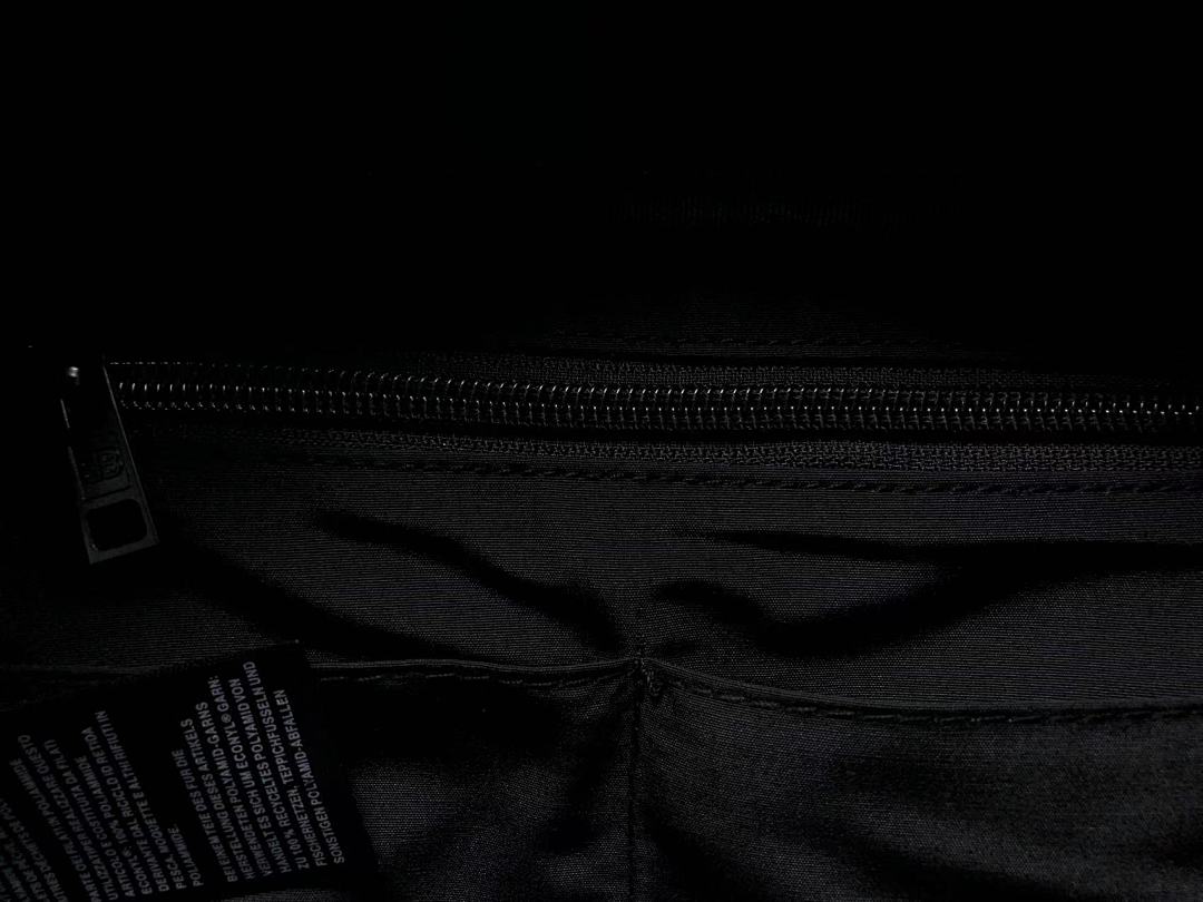 Unbranded 368 B⭐L⭐⭐⭐IA⭐A BAG 219191901 (Long 25CM* Wide 8CM* High 18CM) - Image 14
