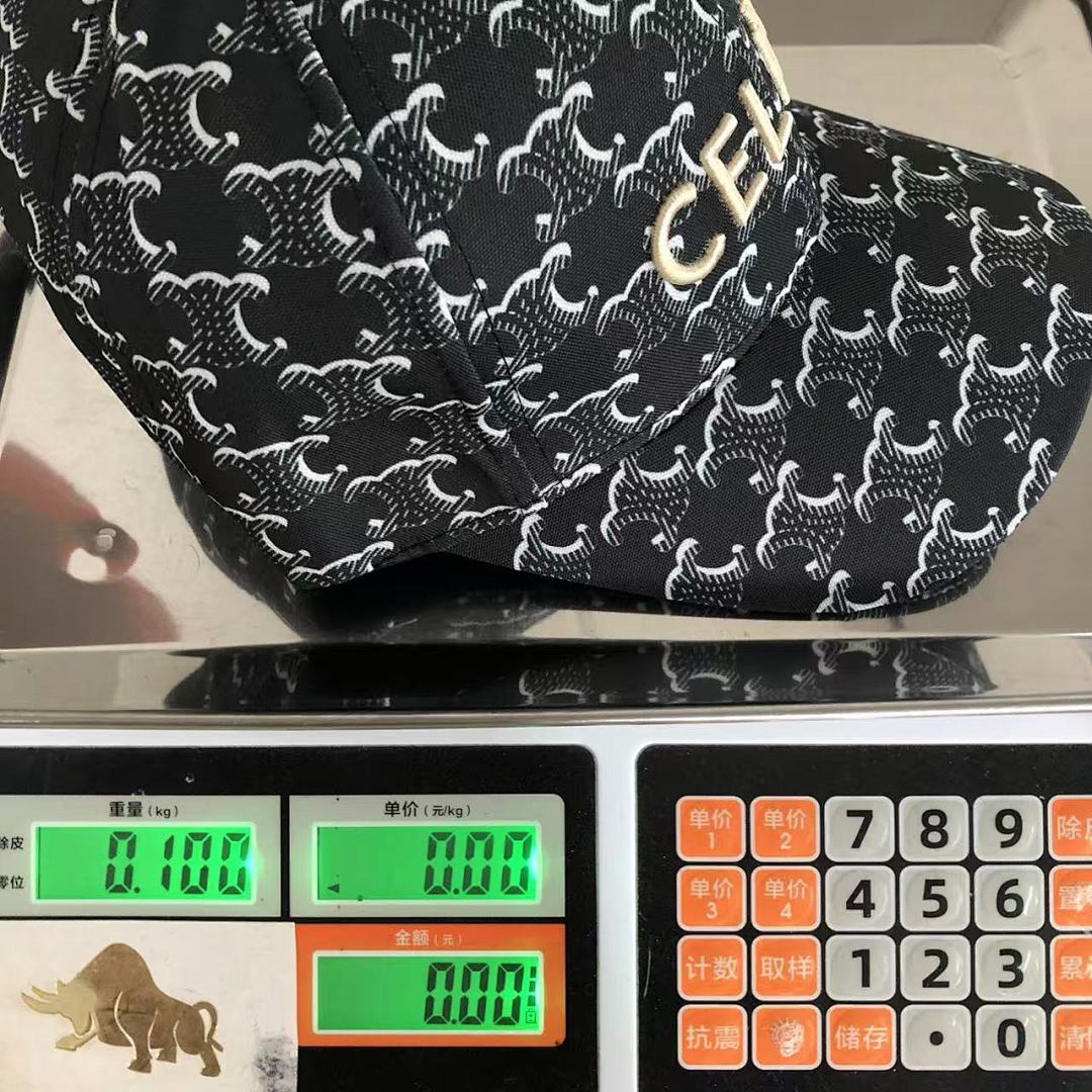 Celine 68 C⭐L⭐⭐E - Image 28