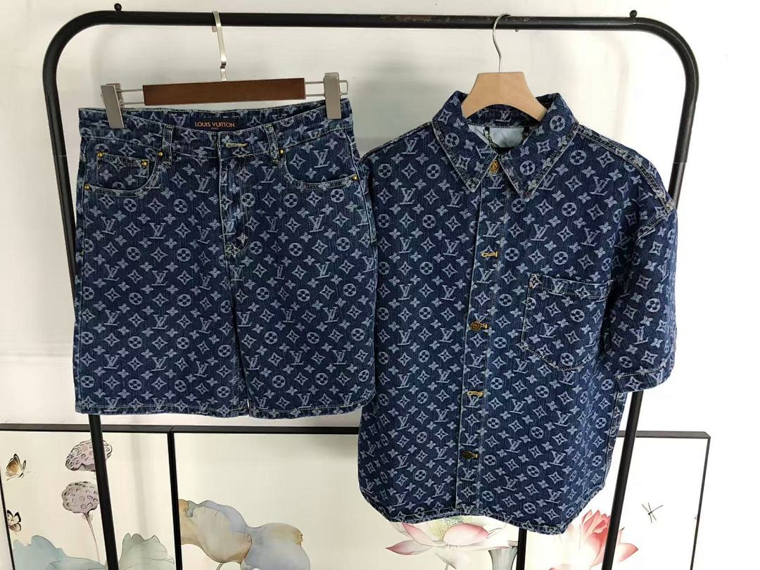 Louis Vuitton SHORTS 158 L⭐ T-SHIRT 3204091121 (Im 170Cm 60Kg I Wear Size S In The Phot) - Image 46