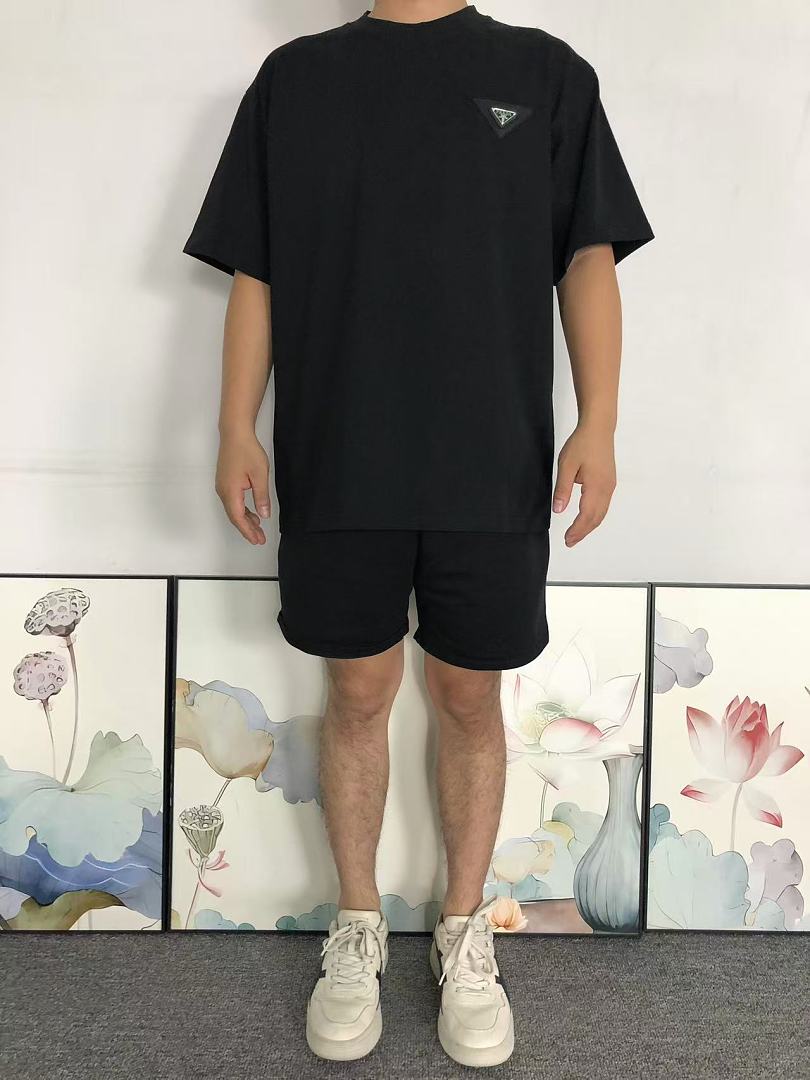 Prada 118 P⭐A⭐A T-SHIRT 3207300320 (Im 170Cm 60Kg I Wear Size L In The Phot) - Image 3