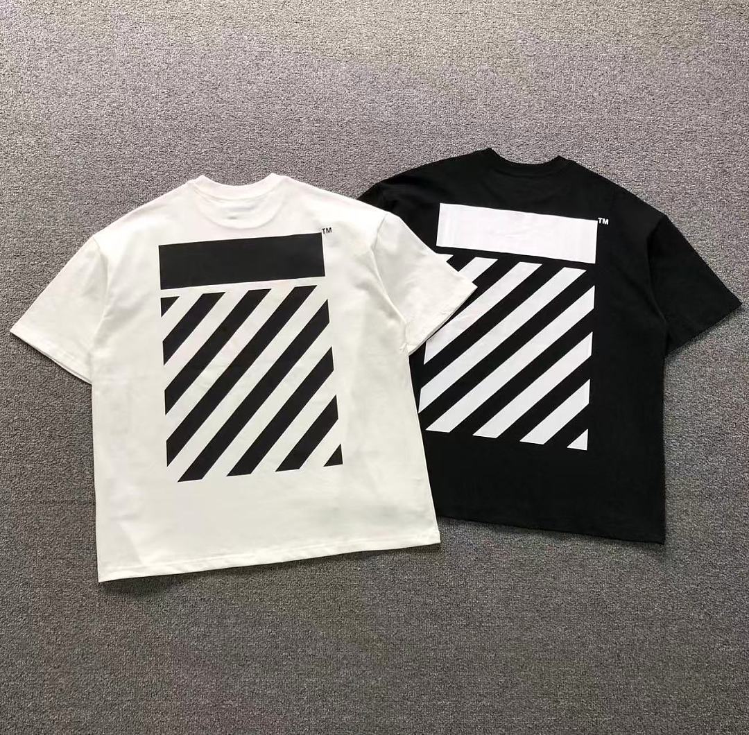 Off-White 128 OFF-WHITE T-SHIRT 42051429165 (Im 170Cm 60Kg I Wear Size S In The Phot)