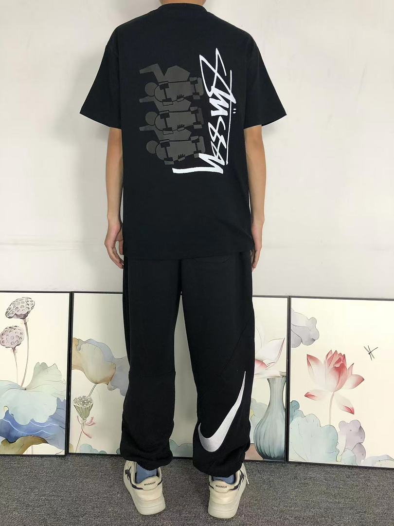 Stussy 88 STUSSY T-SHIRT 12710131 (Im 170Cm 60Kg I Wear Size M In The Phot) - Image 4