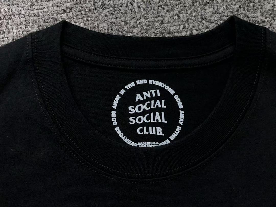 Christian Louboutin 85 ANTI SOCIAL CLUB T-SHIRT - Image 18