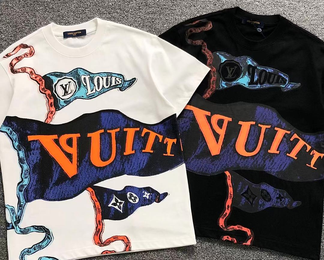 Louis Vuitton 125 L⭐ T-SHIRT 2208032915 (Im 170Cm 60Kg I Wear Size S In The Phot) - Image 6