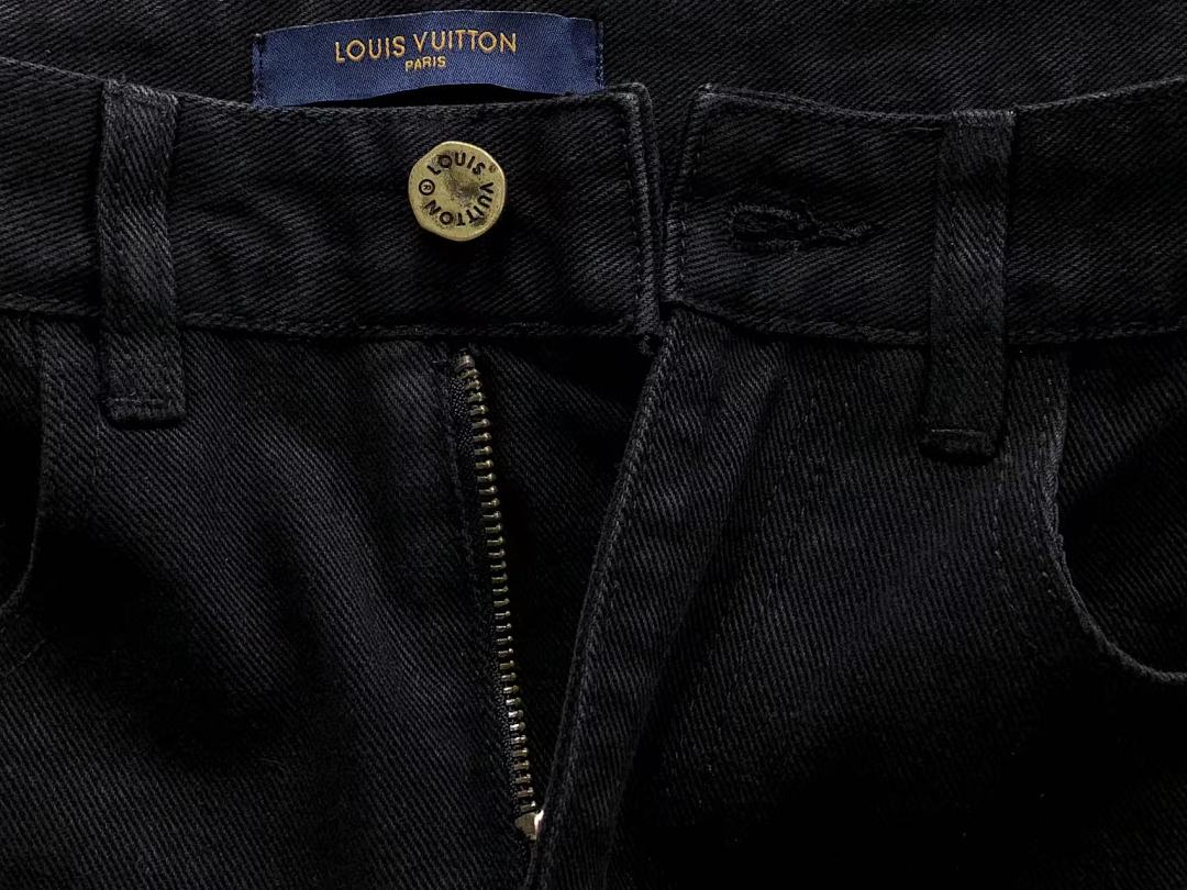 Louis Vuitton 195 L⭐ - Image 21