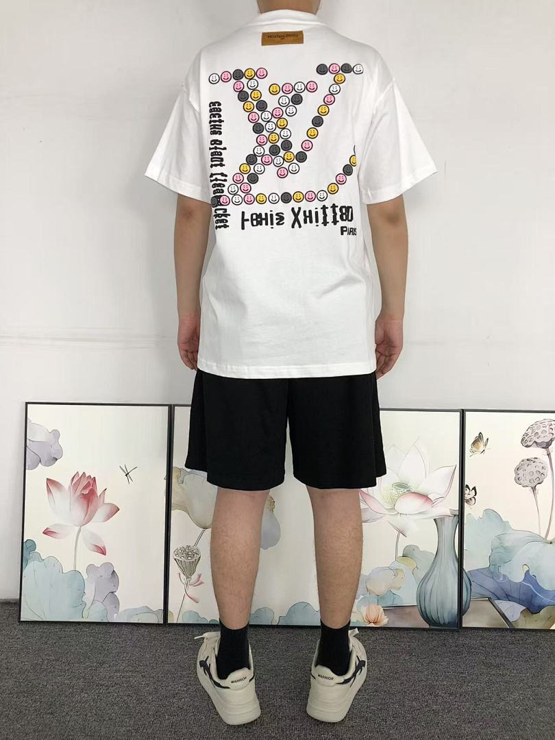 Louis Vuitton 115 L⭐ T-SHIRT 41061317126 (Im 170Cm 60Kg I Wear Size XS In The Phot) - Image 4