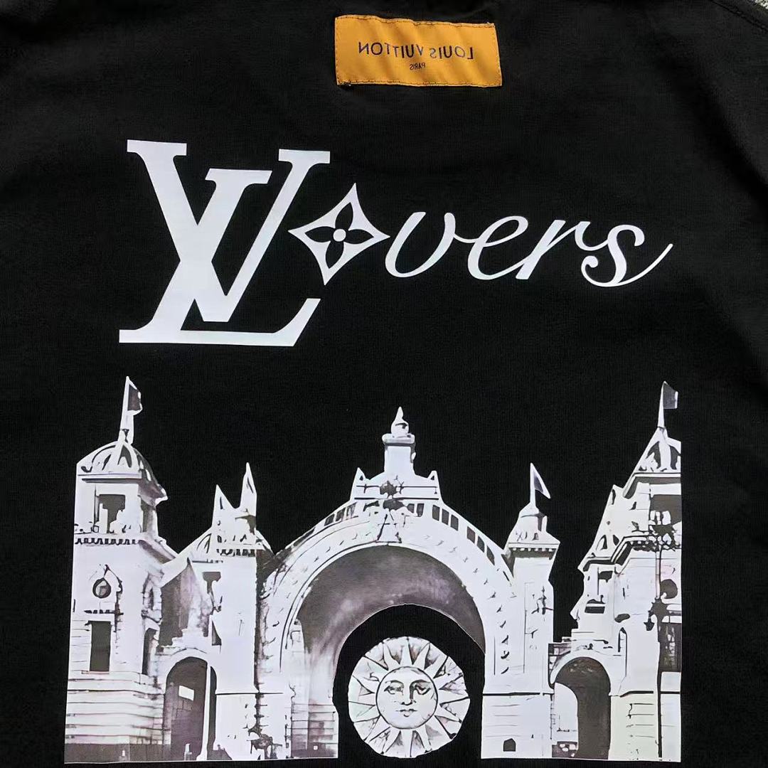 Louis Vuitton 158 L⭐ T-SHIRT 22040365001 (Im 170Cm 60Kg I Wear Size XS In The Phot) - Image 13