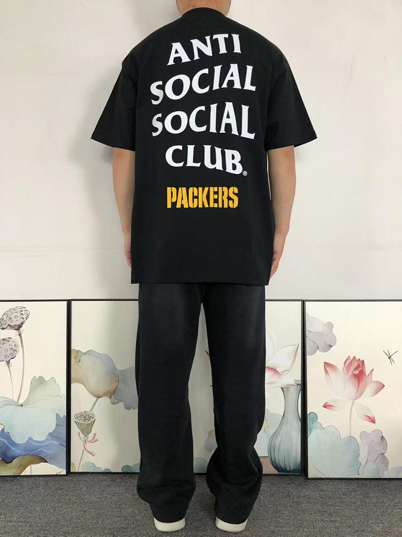 Christian Louboutin 85 ANTI SOCIAL CLUB T-SHIRT 123131402 (Im 170Cm 60Kg I Wear Size L In The Phot) - Image 4