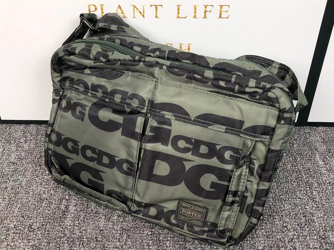 Comme des Garcons 109 COMME DES GARCONS BAG 272248 (Long 28CM* Wide 10CM* High 19CM) - Image 3