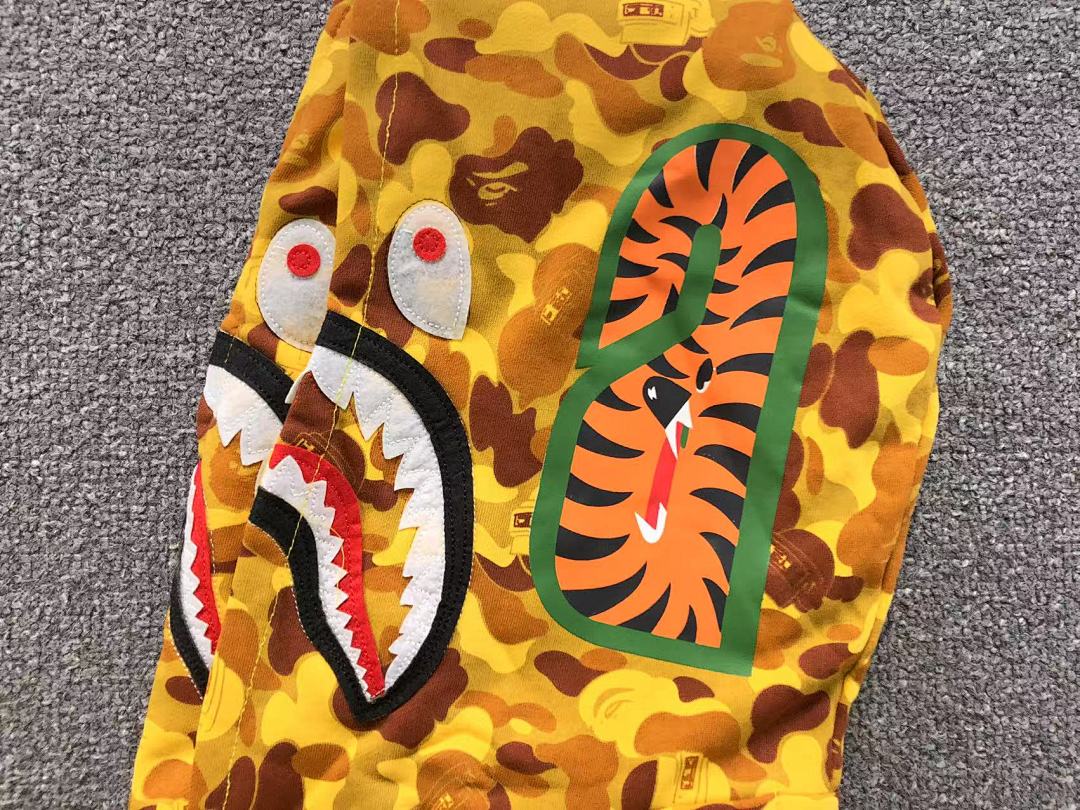 Bape 238 BAPE HOODIE 4111080677 (Im 170Cm 60Kg I Wear Size L In The Phot) - Image 46