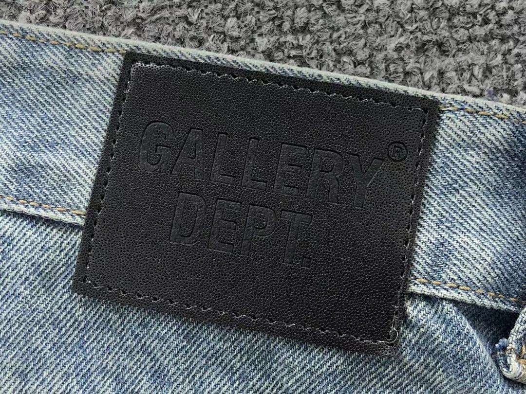 Comme des Garcons 158 GALLERY DEPT C⭐⭐OME HE⭐⭐TS - Image 9