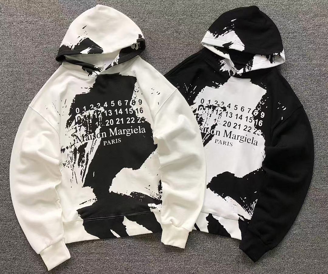 On Running 165 MAISON MARGIELA HOODIE 5123022162 (Im 170Cm 60Kg I Wear Size 44 In The Phot) - Image 5
