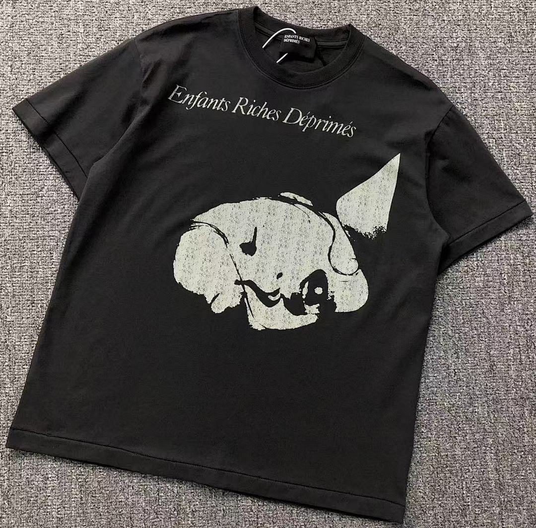Chanel 108 ENFANTS RICHES DEPRIMES T-SHIRT 31160717 (Im 170Cm 57Kg I Wear Size S In The Phot)
