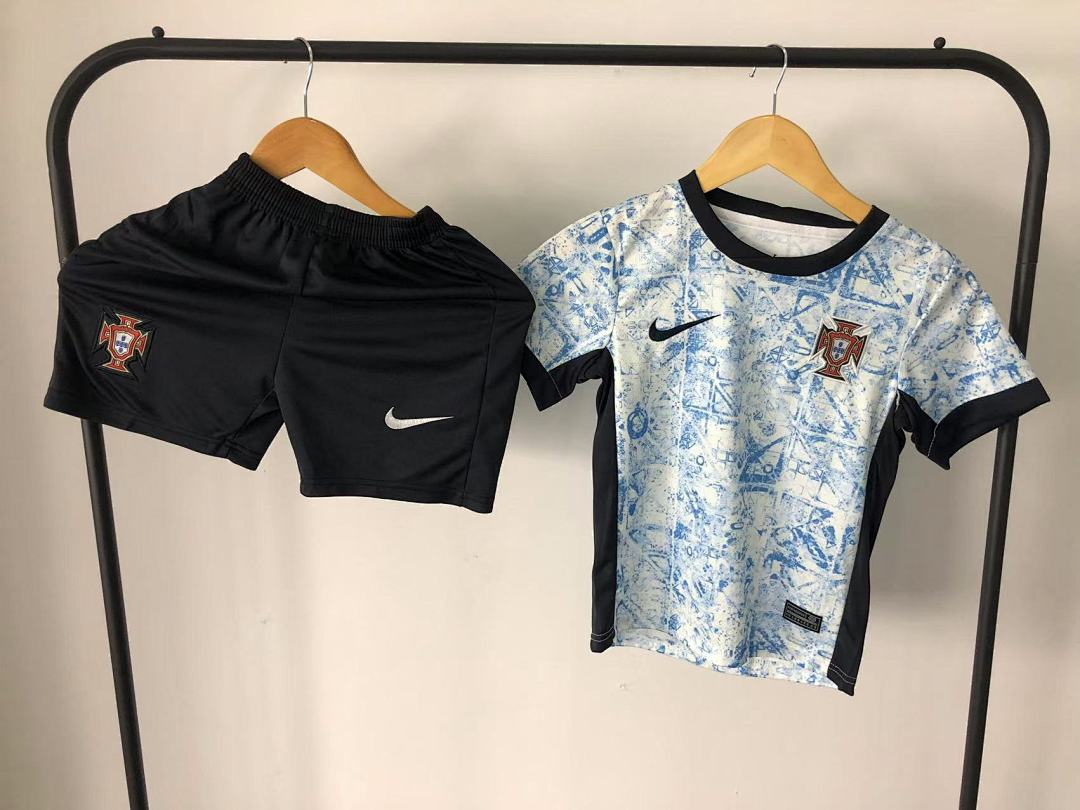 Chanel 75 FOOTBALL CHILD T-SHIRT - Image 25