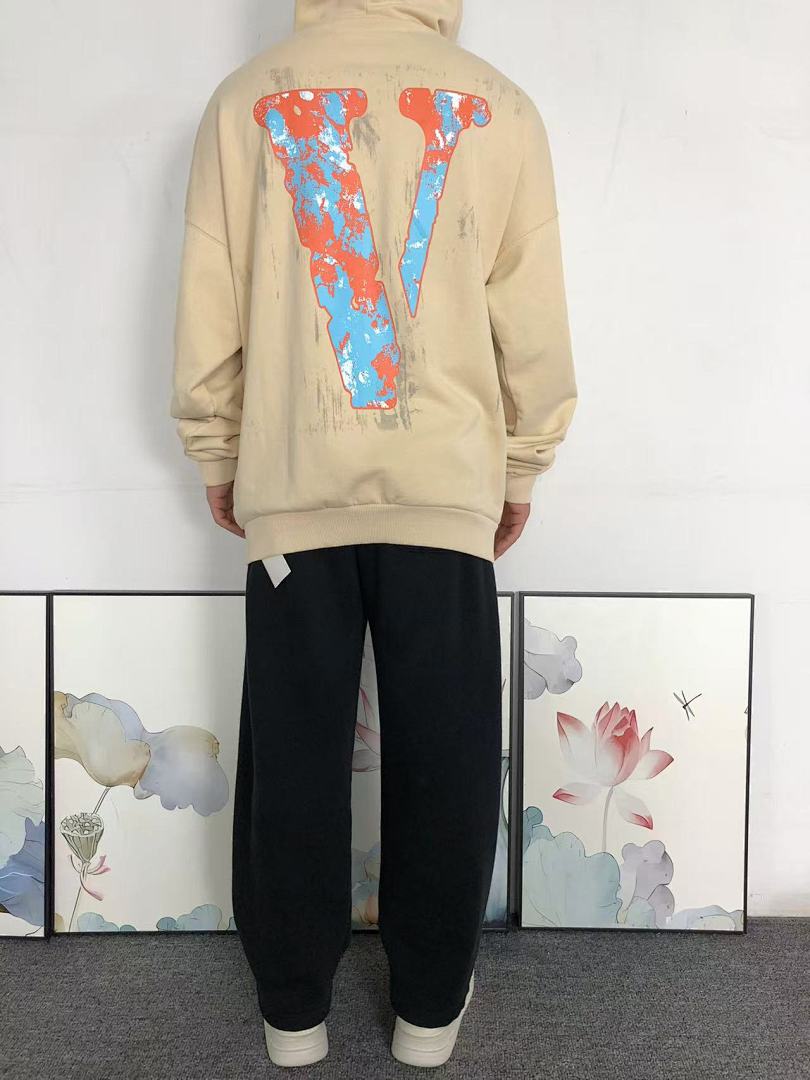 On Running 135 VLONE HOODIE 522021091 (Im 170Cm 60Kg I Wear Size M In The Phot) - Image 4