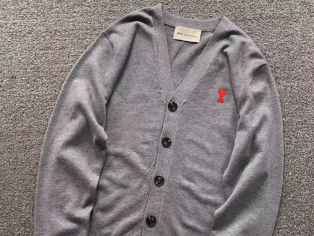 AMI 125 AMI SWEATER 1282631183 (Im 170Cm 60Kg I Wear Size S In The Phot) - Image 12