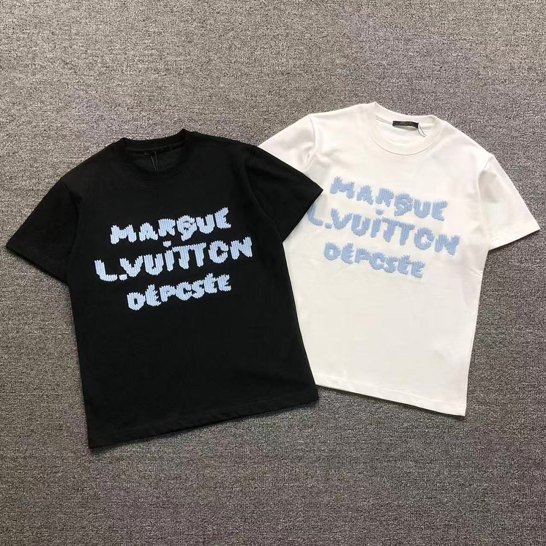 Louis Vuitton 85 L⭐ T-SHIRT 4204140436 (Im 170Cm 60Kg I Wear Size XS In The Phot)