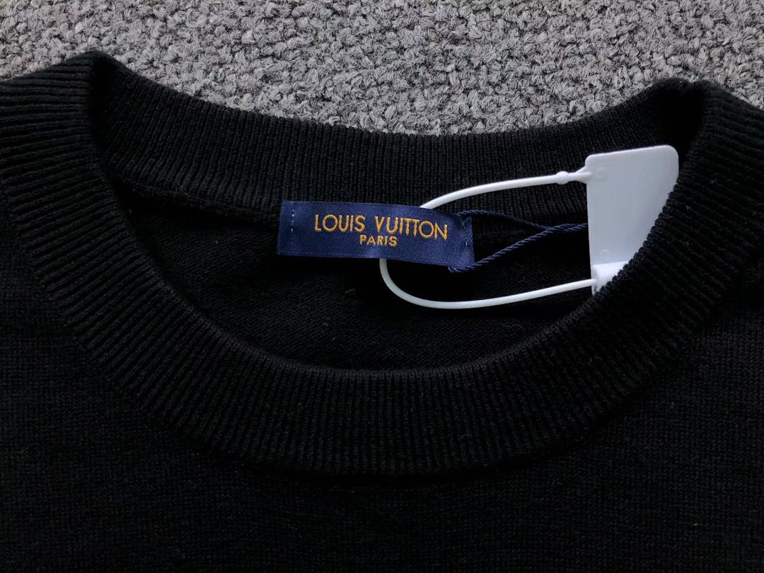 Louis Vuitton 135 L⭐ T-SHIRT 42030203156 (Im 172Cm 55Kg I Wear Size S In The Phot) - Image 17