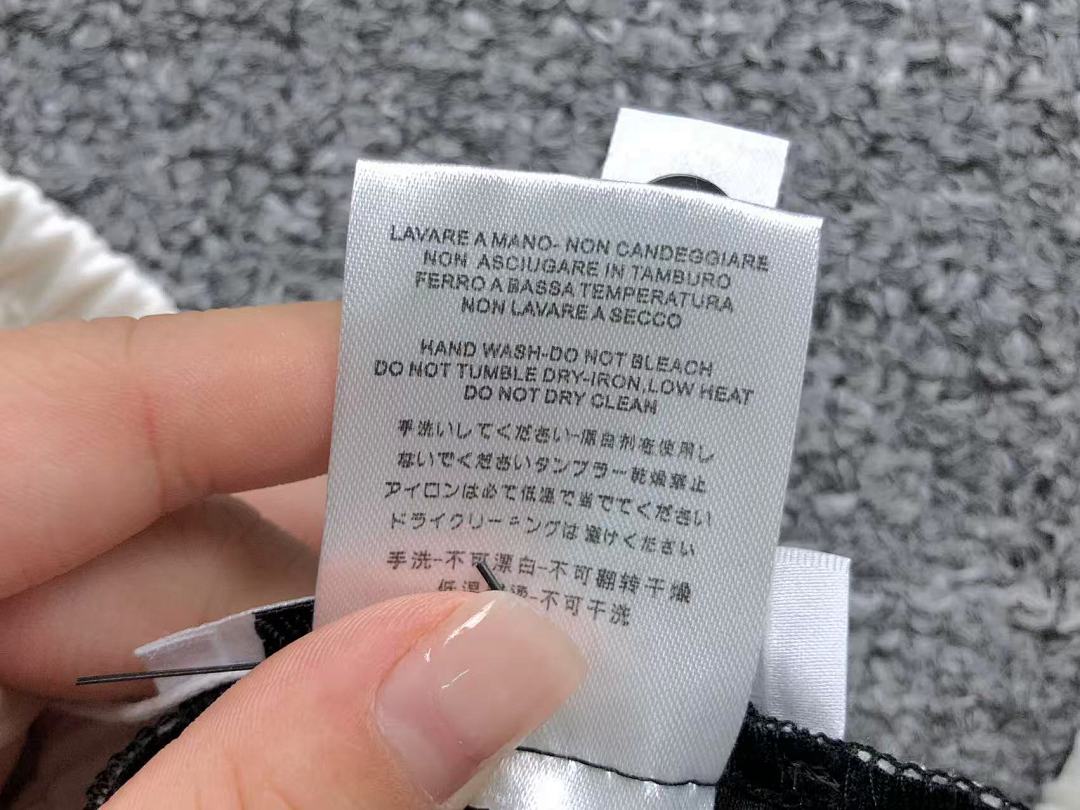 Thom Browne 115 THOM BROWNE SHORTS 3203236220 (Im 170Cm 60Kg I Wear Size L In The Phot) - Image 29