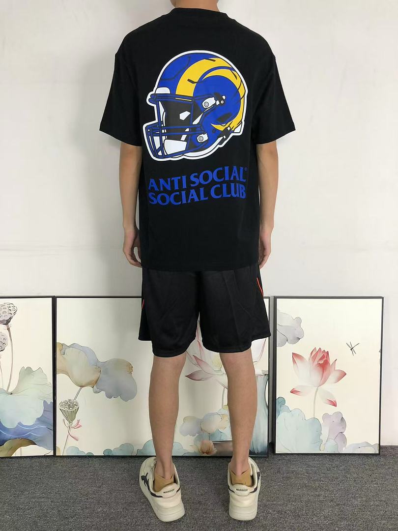 Christian Louboutin 88 ANTI SOCIAL CLUB T-SHIRT 3206211802 (Im 170Cm 60Kg I Wear Size M In The Phot) - Image 4