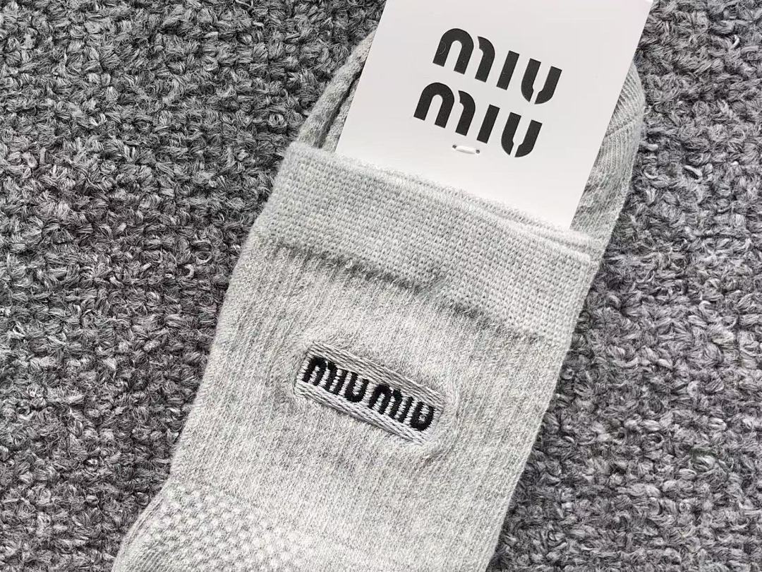 Miu Miu 78 M⭐U - Image 9