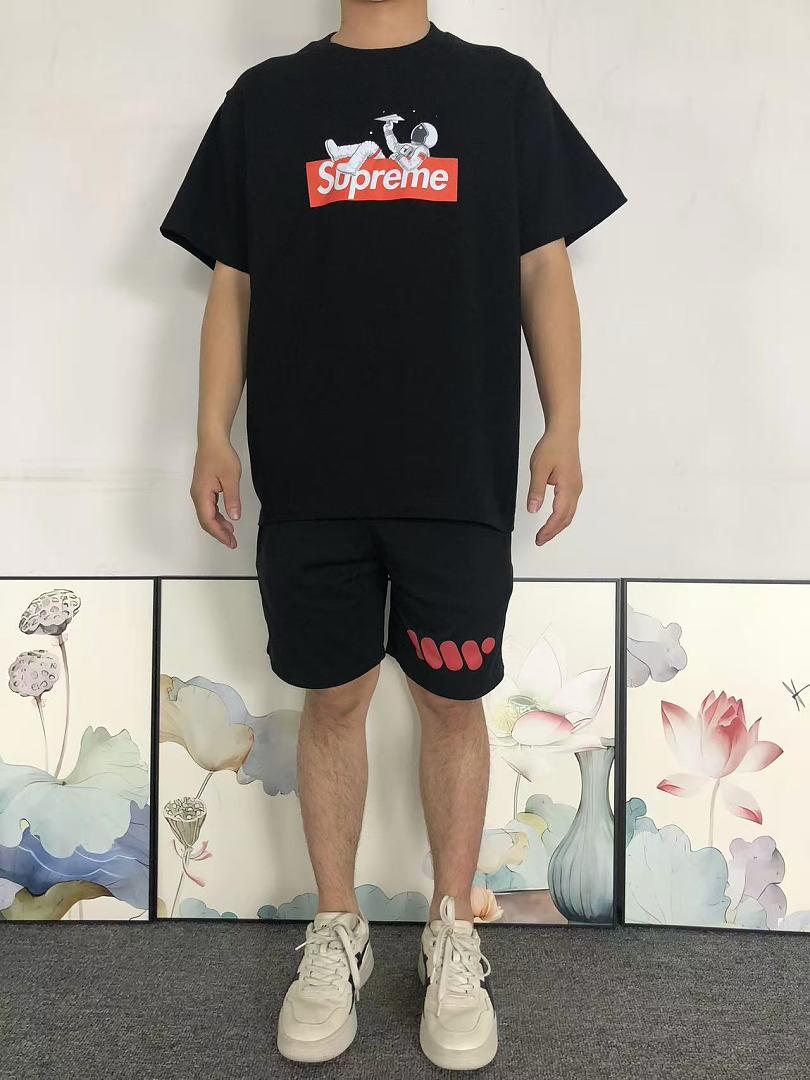 Supreme 115 S⭐⭐R⭐⭐E T-SHIRT 3204270211 (Im 170Cm 60Kg I Wear Size M In The Phot) - Image 3