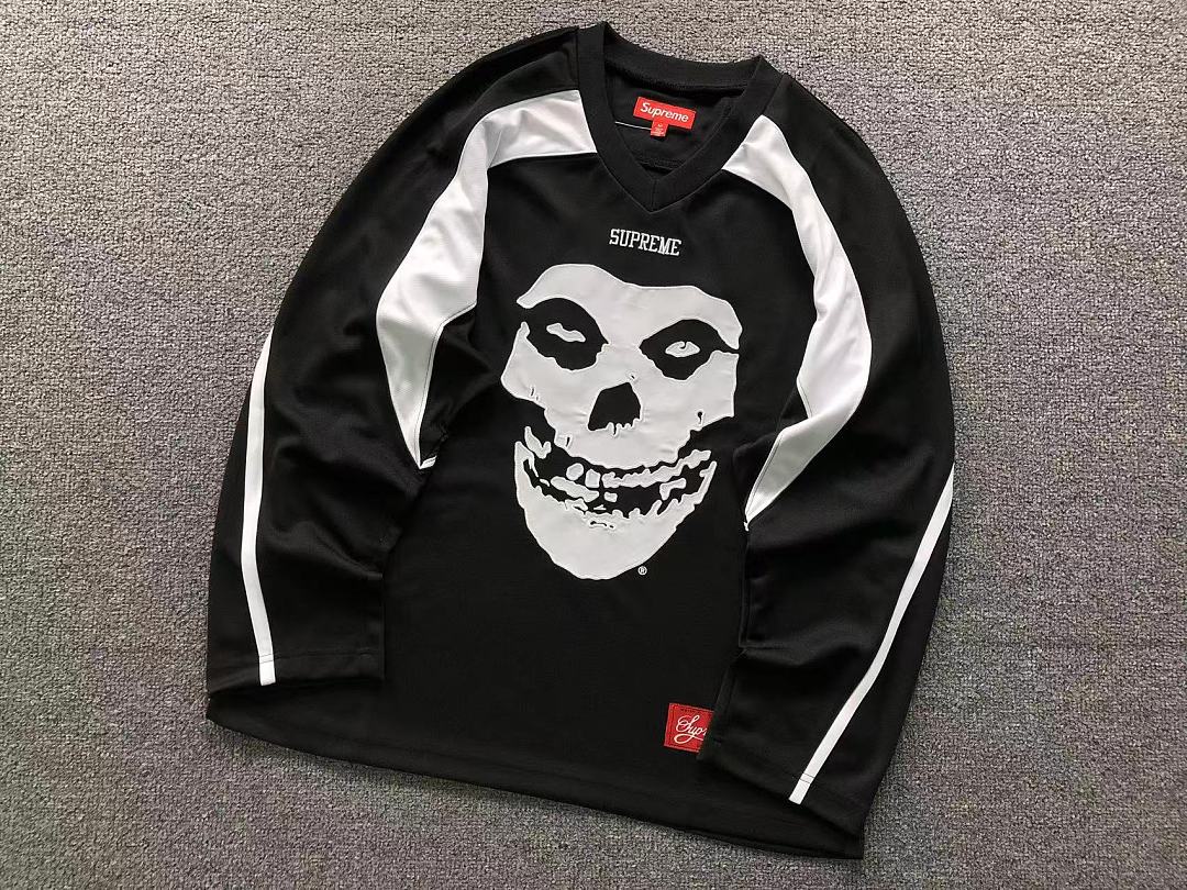 Supreme 228 S⭐⭐R⭐⭐E LONG SLEEVED 12780235 (Im 170Cm 60Kg I Wear Size M In The Phot) - Image 6