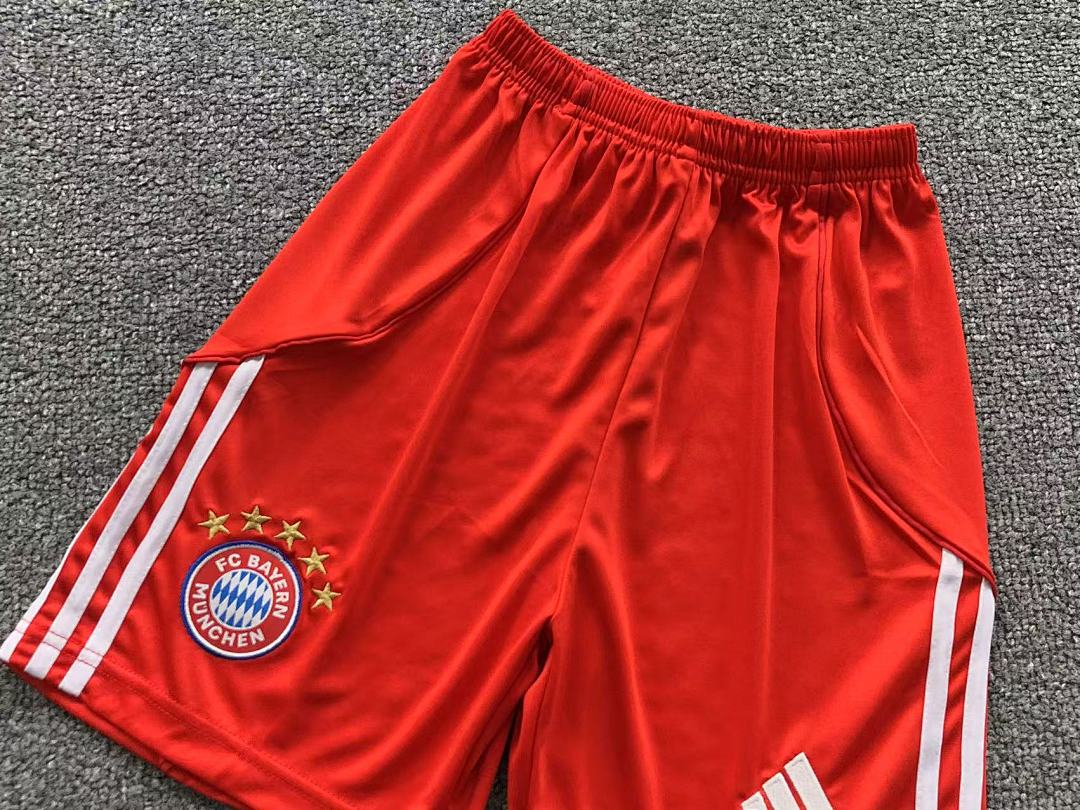 Chanel 75 FOOTBALL T-SHIRT SHORTS - Image 27