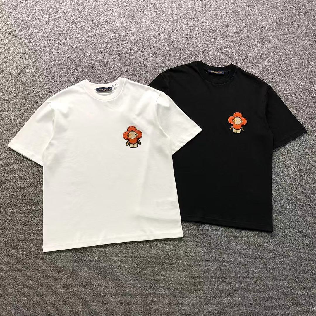 Louis Vuitton 135 L⭐ T-SHIRT 22051505125 (Im 170Cm 60Kg I Wear Size S In The Phot)