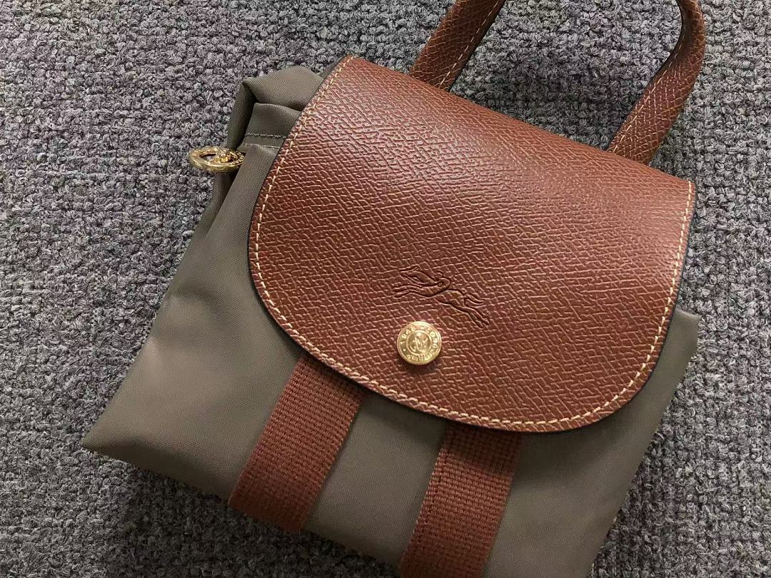 Unbranded 105 G⭐Y⭐R⭐ BAG 2207022376 (Long 23CM* Wide 12CM* High 30CM) - Image 9