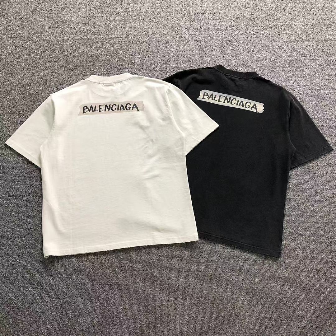 Balenciaga 135 B⭐L⭐⭐⭐IA⭐A T-SHIRT 42042413163 (Im 170Cm 60Kg I Wear Size XS In The Phot)