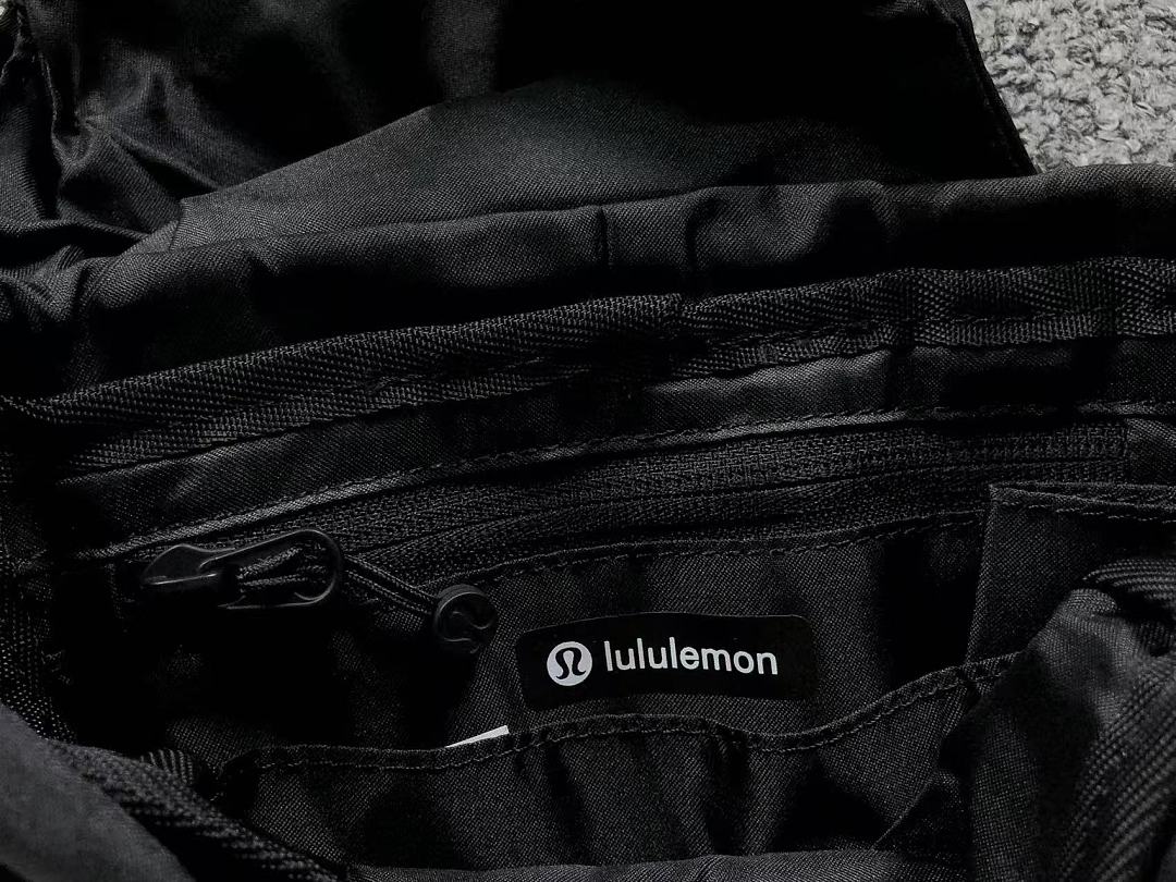 On Running 168 LULULEMON BAG 4207031377 (Long 15CM* Wide 9CM* High 19CM) - Image 29