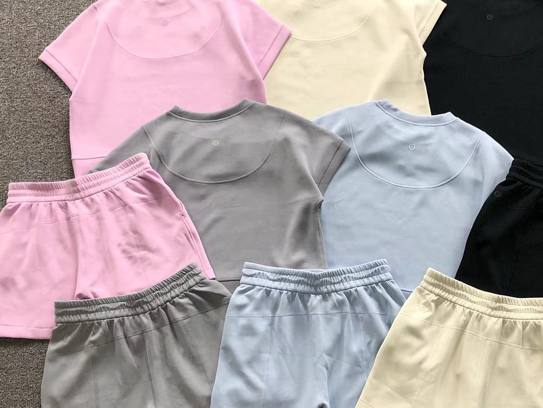 Unbranded SHORTS LULULEMON T-SHIRT FEMAIE - Image 5
