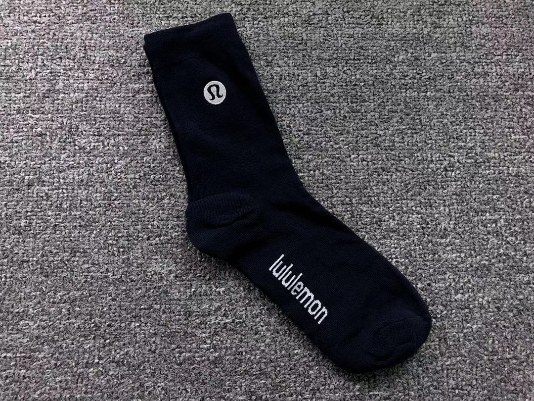 On Running 79 LULULEMON - Image 18