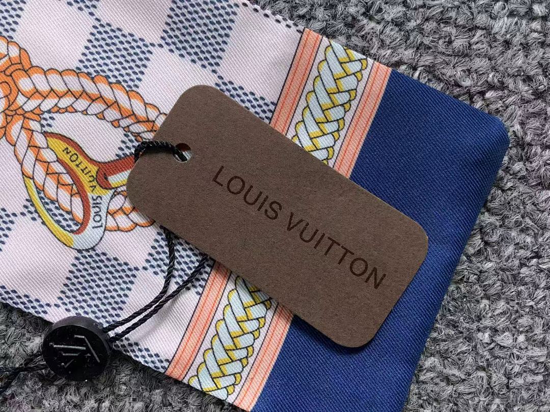 Louis Vuitton 68 L⭐ SCARF 5112805102 (Long 116CM* Wide 8CM*) - Image 6