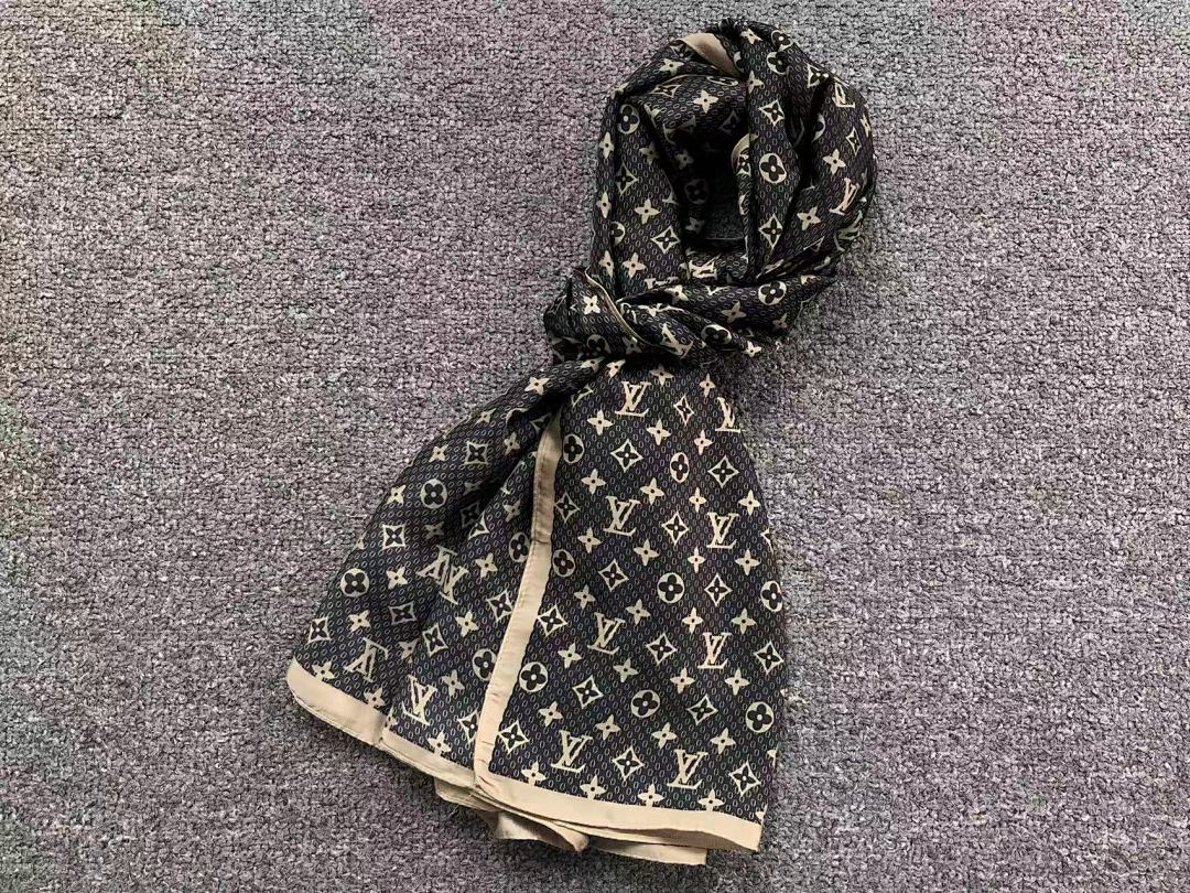 Louis Vuitton 68 L⭐ SCARF 2203168076 (Long 180CM* Wide 90CM*) - Image 5