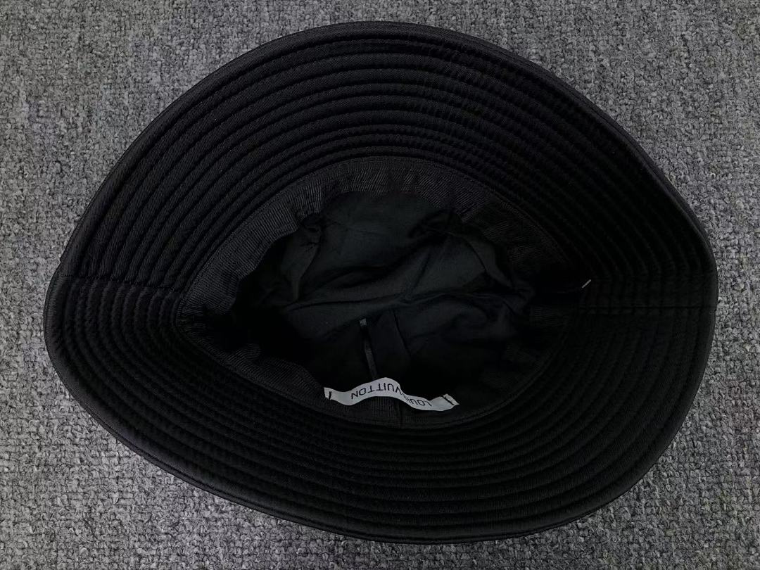 Louis Vuitton 68 L⭐ - Image 16