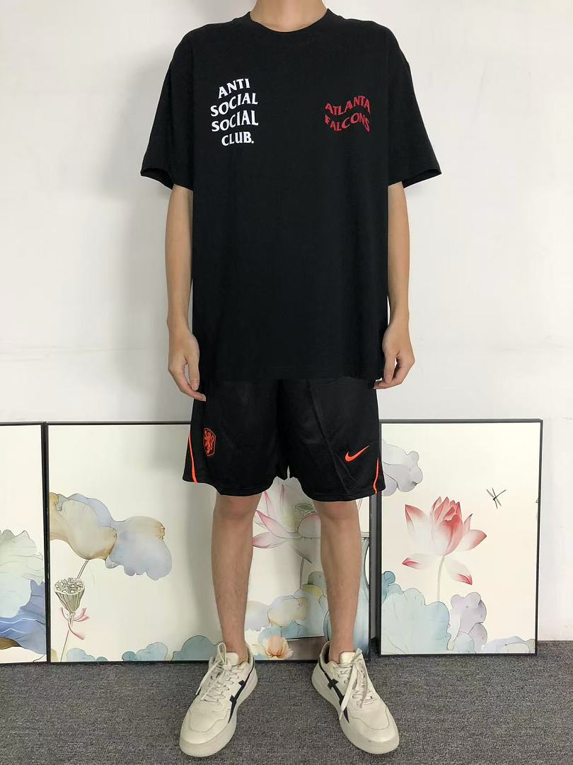 Christian Louboutin 88 ANTI SOCIAL CLUB T-SHIRT 126212302 (Im 170Cm 60Kg I Wear Size L In The Phot) - Image 3