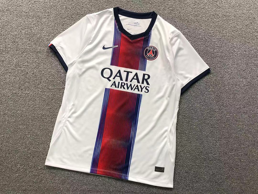 Unbranded 82 FOOTBALL T-SHIRT 1281802002 (Im 170Cm 60Kg I Wear Size L In The Phot) - Image 6