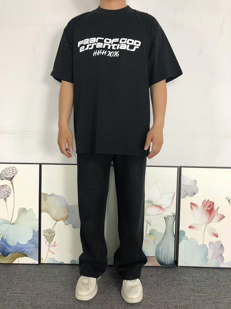 Fear of God 98 FOG T-SHIRT 3204040517 (Im 170Cm 60Kg I Wear Size S In The Phot) - Image 3