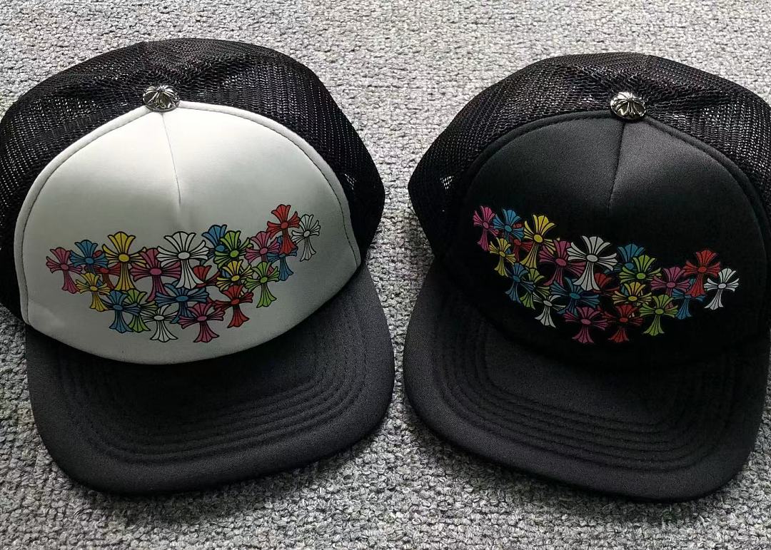 Comme des Garcons 72 C⭐⭐OME HE⭐⭐TS - Image 3