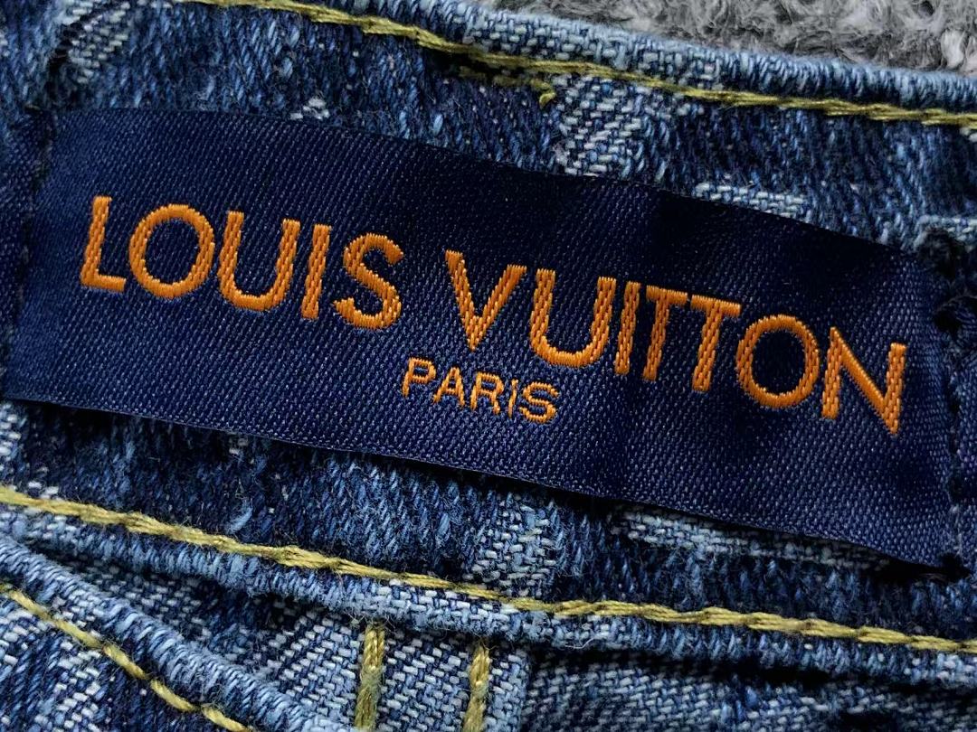 Louis Vuitton SHORTS 158 L⭐ T-SHIRT 3204091121 (Im 170Cm 60Kg I Wear Size S In The Phot) - Image 39