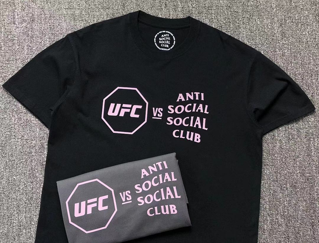Christian Louboutin 85 ANTI SOCIAL CLUB T-SHIRT - Image 4